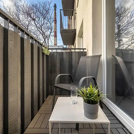 Διαμέρισμα Elegancki We Wroclawiu Blisko Parku I Rzeki Z Klimatyzacja W Salonie I Biurkiem By Renters
